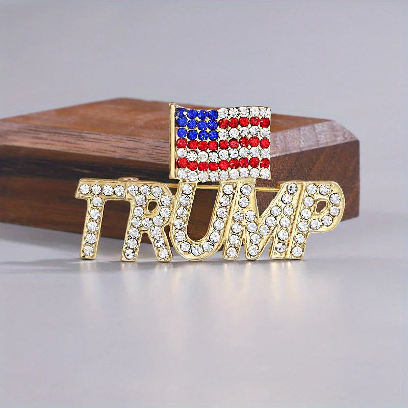 Broche vêtements Trump et drapeau américain Usa