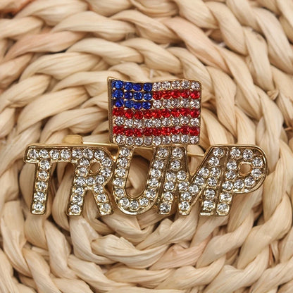 Broche vêtements Trump et drapeau américain Usa