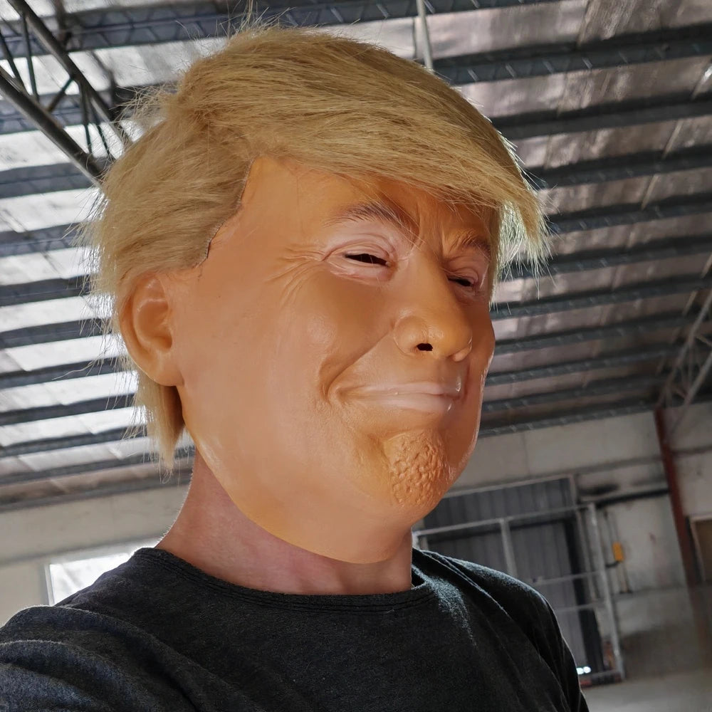 Masque réaliste de Donald Trump en latex